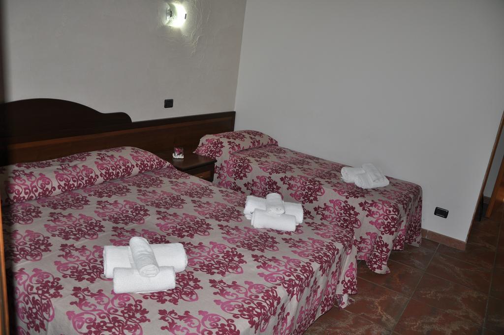 Hotel Il Lungomare Zambrone Eksteriør billede