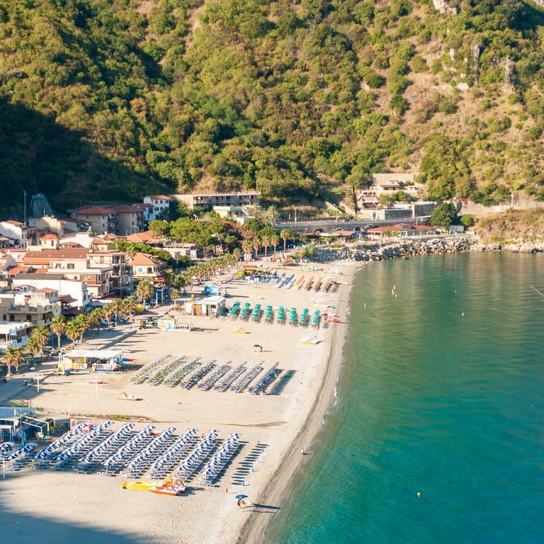 Hotel Il Lungomare Zambrone Eksteriør billede