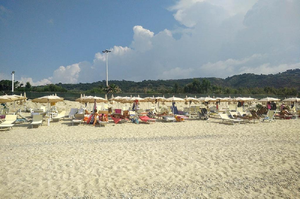 Hotel Il Lungomare Zambrone Eksteriør billede